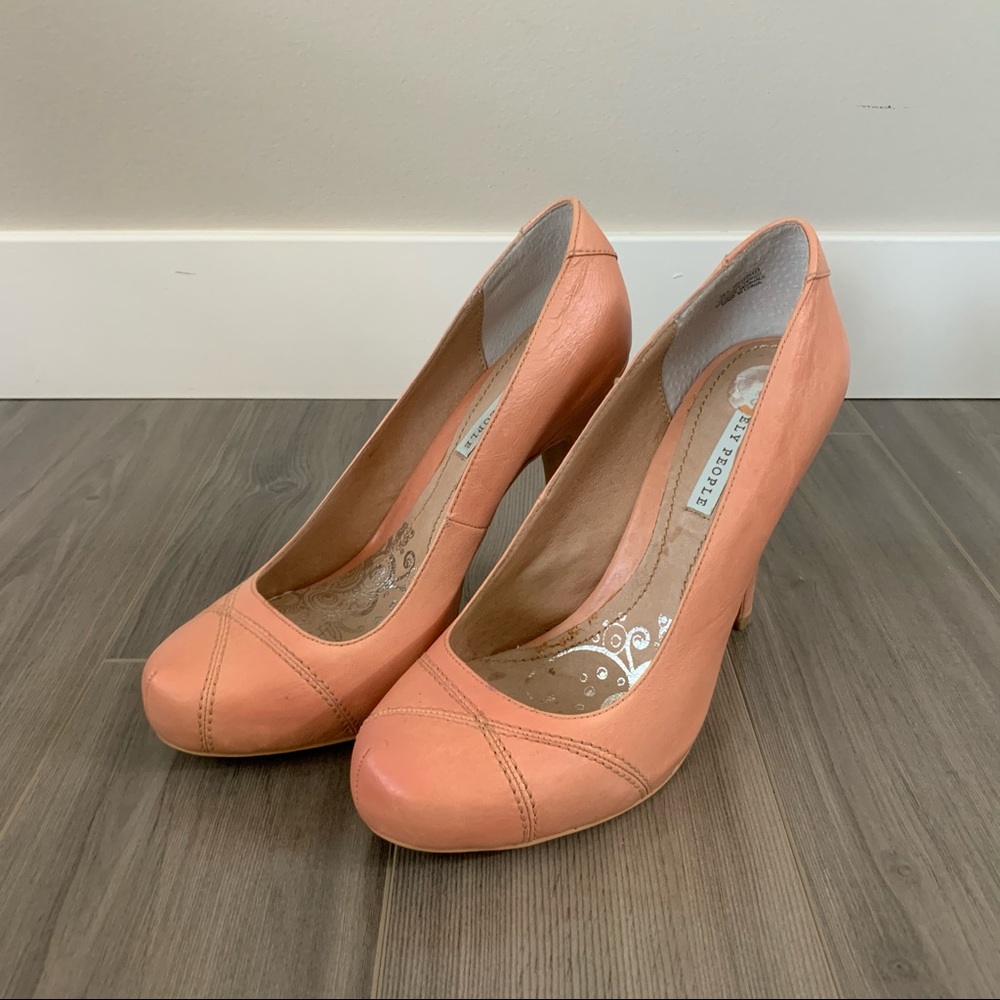 Lovely People Ingrid Pale Pink Heels, Size 7